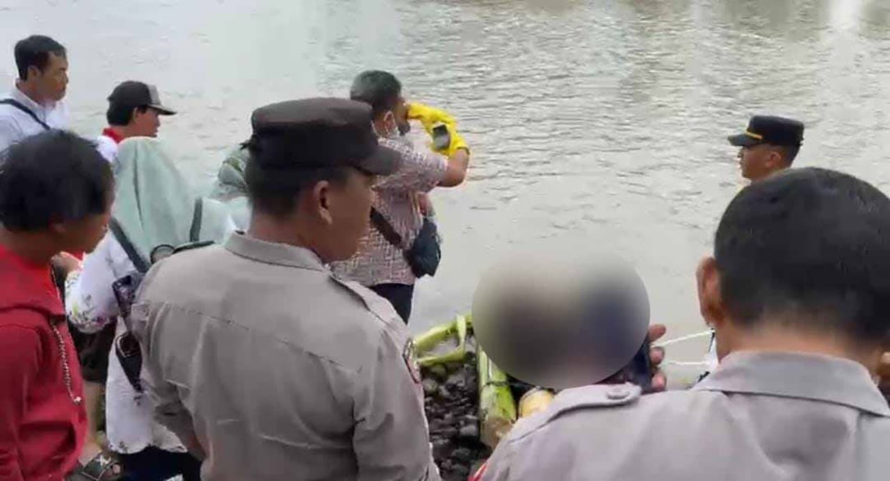 Mayat Pria Ditemukan Mengambang di Pantai Banyuwangi
