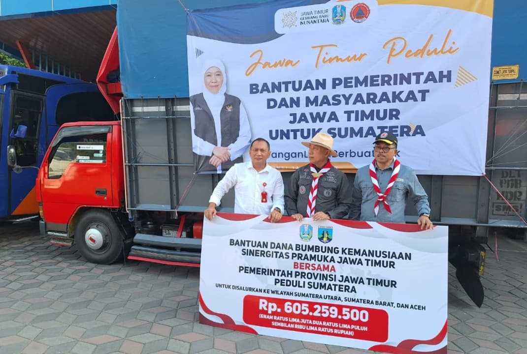 Pramuka Jatim Salurkan Bantuan Rp 605 Juta untuk Korban Bencana Sumatera