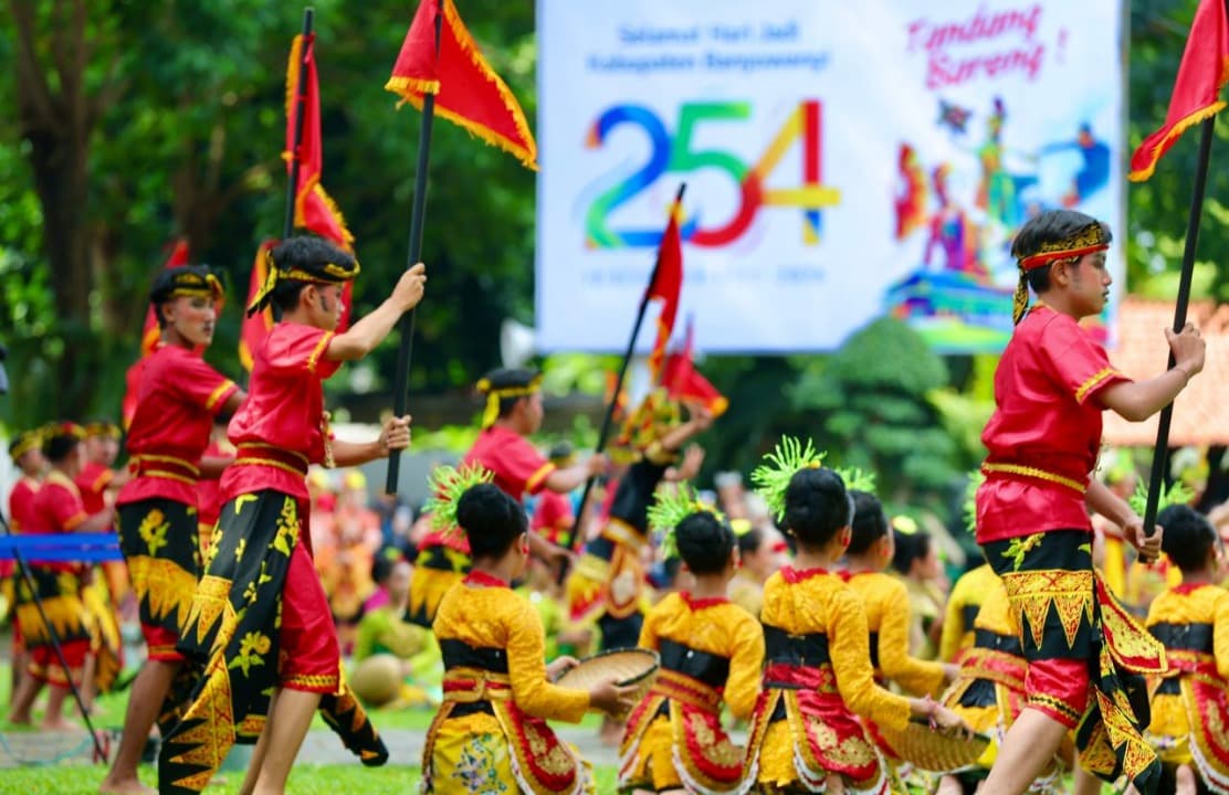 Hari Jadi Banyuwangi ke-254, Bupati Ipuk: Tandang Bareng Bangun Solidaritas