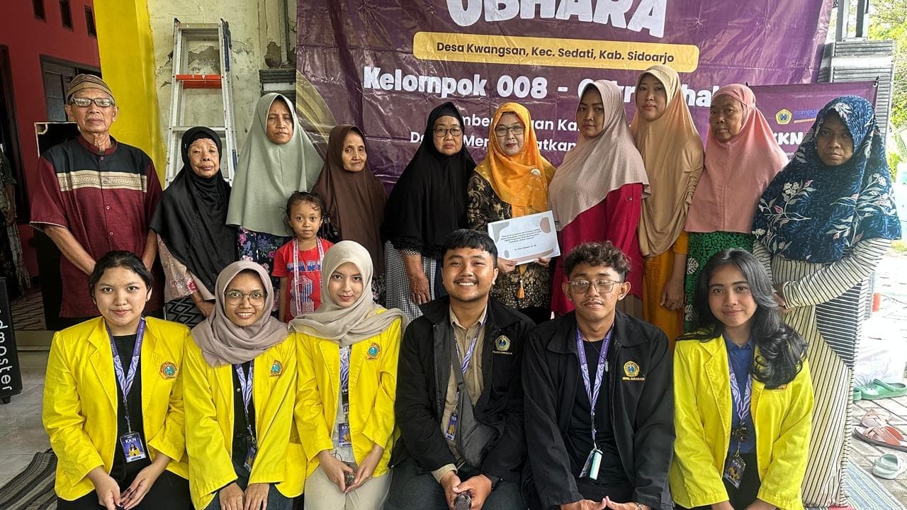 Wujudkan Kampung Wisata Markisa, Mahasiswa KKN Ubhara Surabaya Sulap Desa Kwangsan Jadi Destinasi Asri