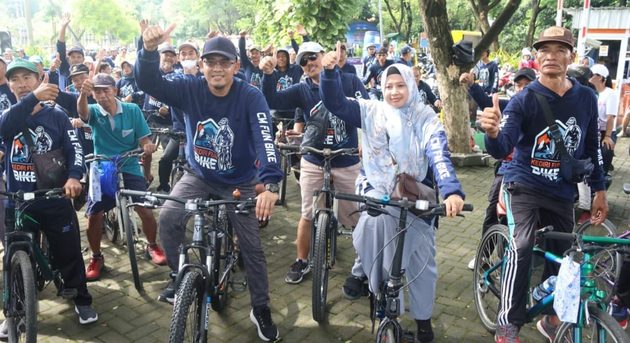 Anggota DPRD Kota Kediri Choirudin Mustofa Serap Aspirasi Masyarakat dengan Gelar Sepeda Sehat