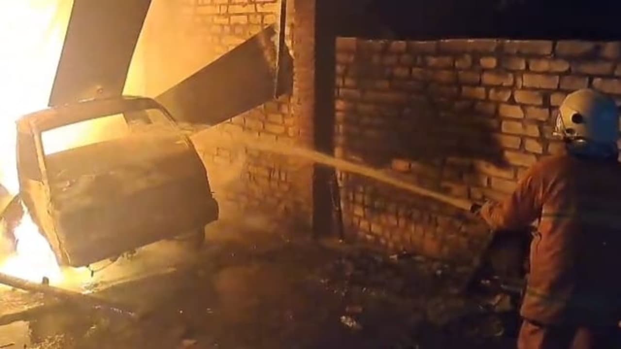 Usaha Tahu di Mojosari Mojokerto Terbakar, Satu Mobil Ikut Hangus