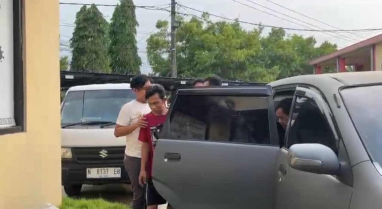 Bobol Genting Gudang Katering, Empat Pelaku Pencurian di Bangkalan Dibekuk Polisi
