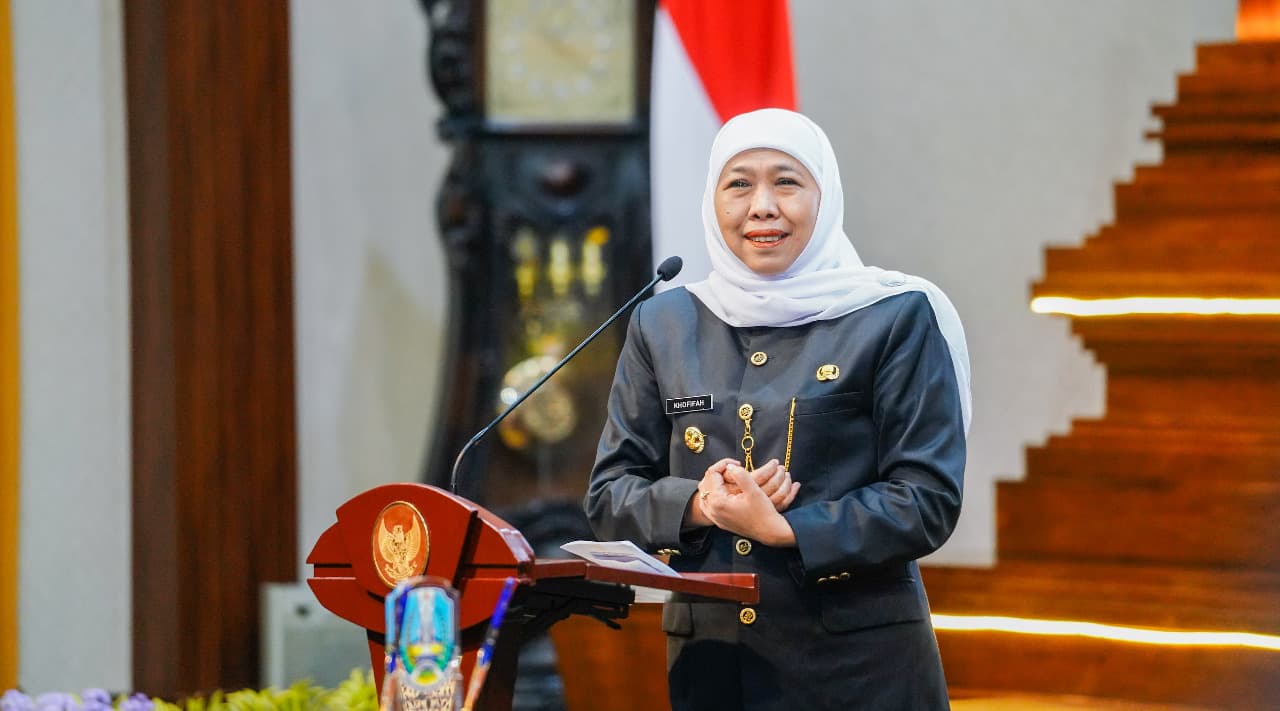 Gubernur Khofifah Minta Pesta Kembang Api Tahun Baru Ditiadakan