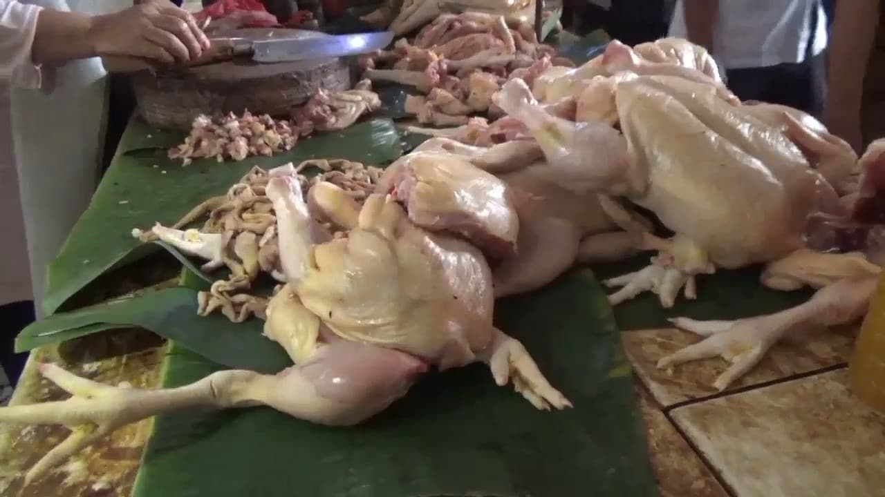 Harga Pangan di Pasar Tradisional Jawa Timur Akhir 2025: Cabai, Ayam, dan Telur Turun