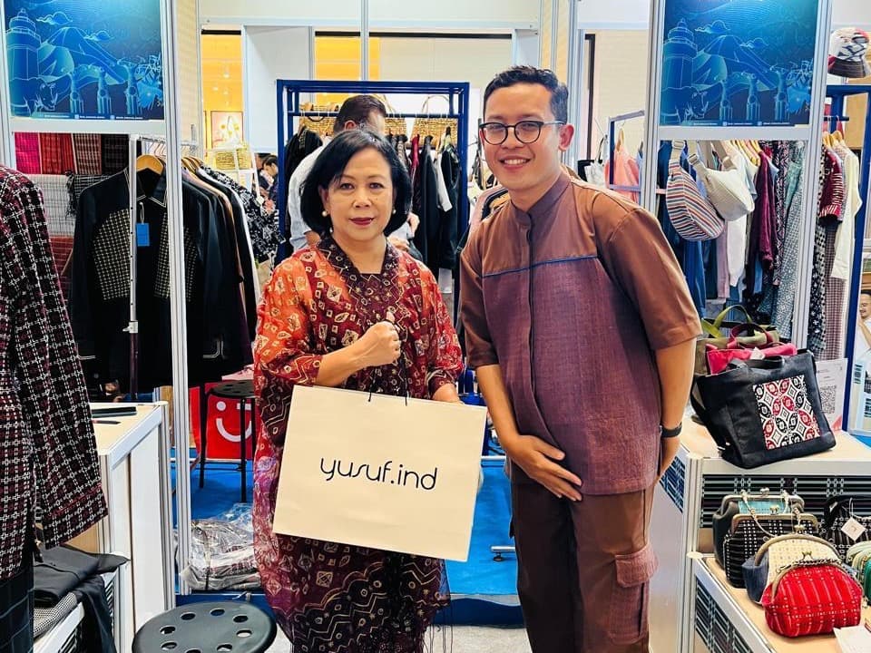 Naik Kelas Bersama BRI, YUSUF.IND Perluas Pasar Busana Muslim Berbasis Budaya