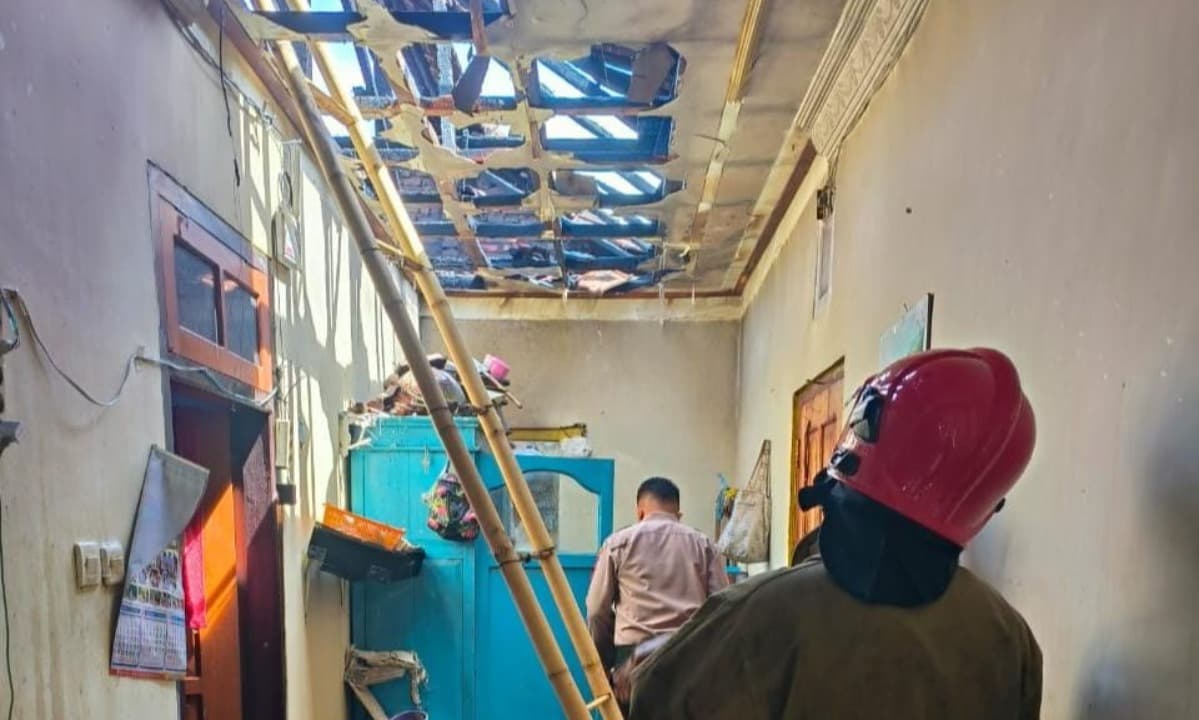 Rumah Warga Banyuwangi Terbakar, Kerugian Ditaksir Rp300 Juta