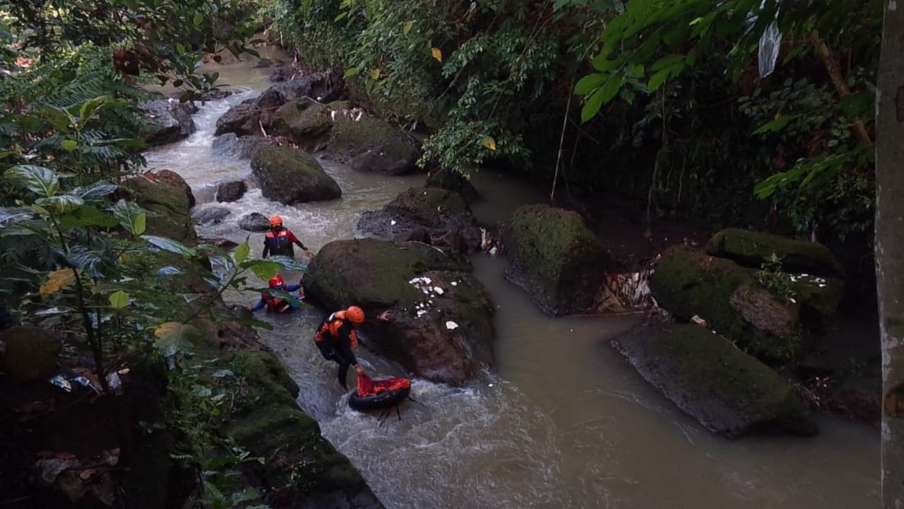 Lansia di Banyuwangi Hanyut di Sungai