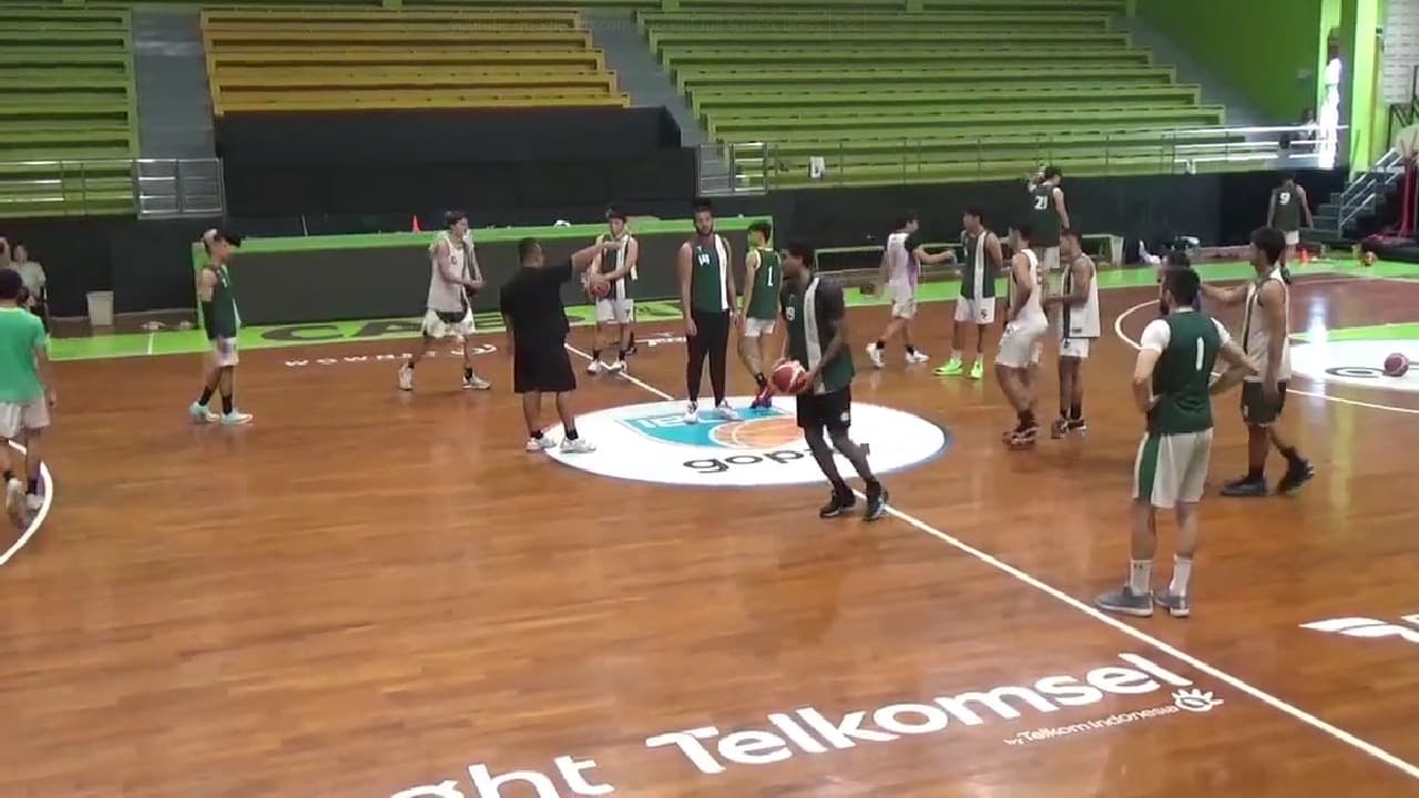 Pemain Pacific Caesar Surabaya Optimis Arungi Indonesian Basketball League Musim 2026