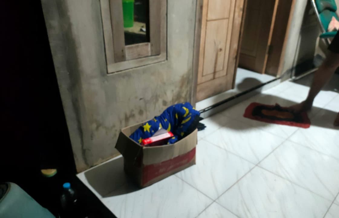 Sesosok Bayi Laki laki Ditemukan di Teras Rumah Warga Banyuwangi