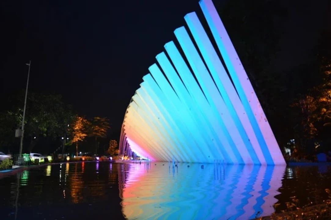 7 Taman Terbaik, Terfavorit, dan Teraesthetic di Surabaya yang Wajib Dikunjungi