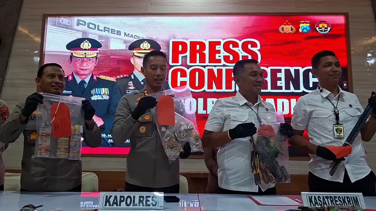 Aksi Pencurian Digagalkan, Polisi Amankan Ratusan Perhiasan Emas dan Uang Tunai di Madiun