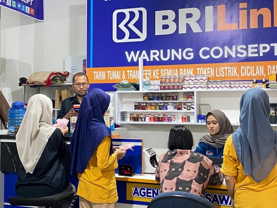 Lawan Keraguan Transaksi Digital, AgenBRILink Warung Concept Jadi Andalan Warga Jepara