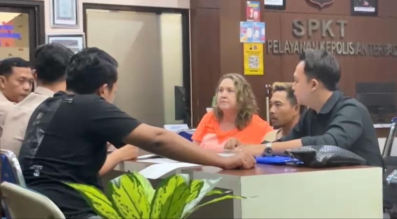 WNA Australia Tertipu Rp 200 Juta, Laporkan Warga Surabaya ke Polisi