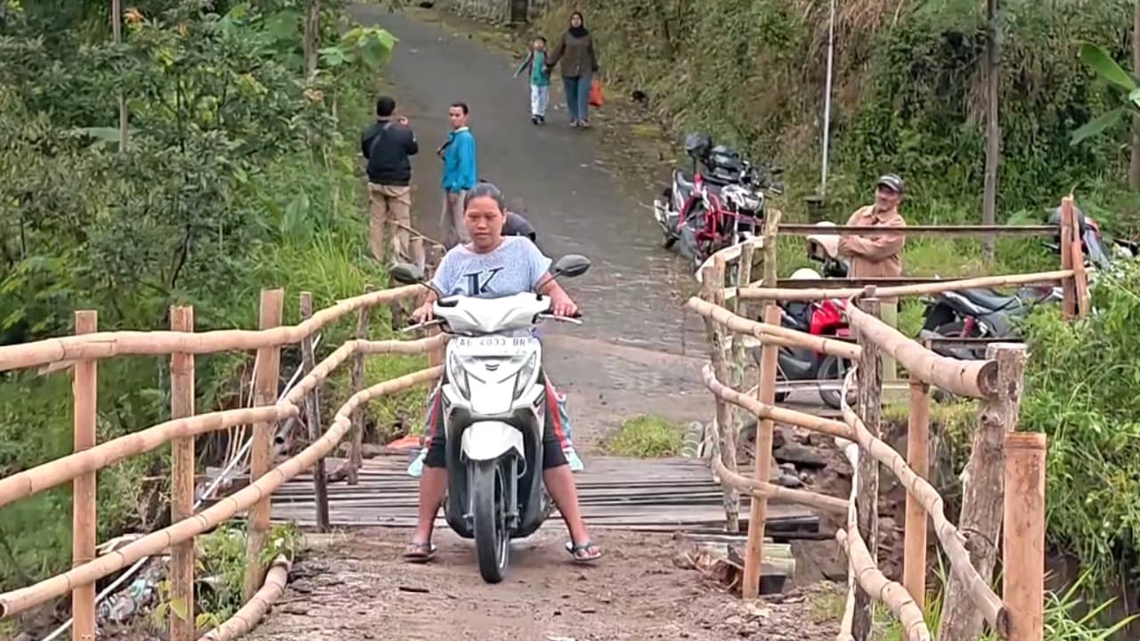 DPRD Jatim Buka Suara Soal Jembatan Nyaris Putus Di Wagir Lor Ngebel
