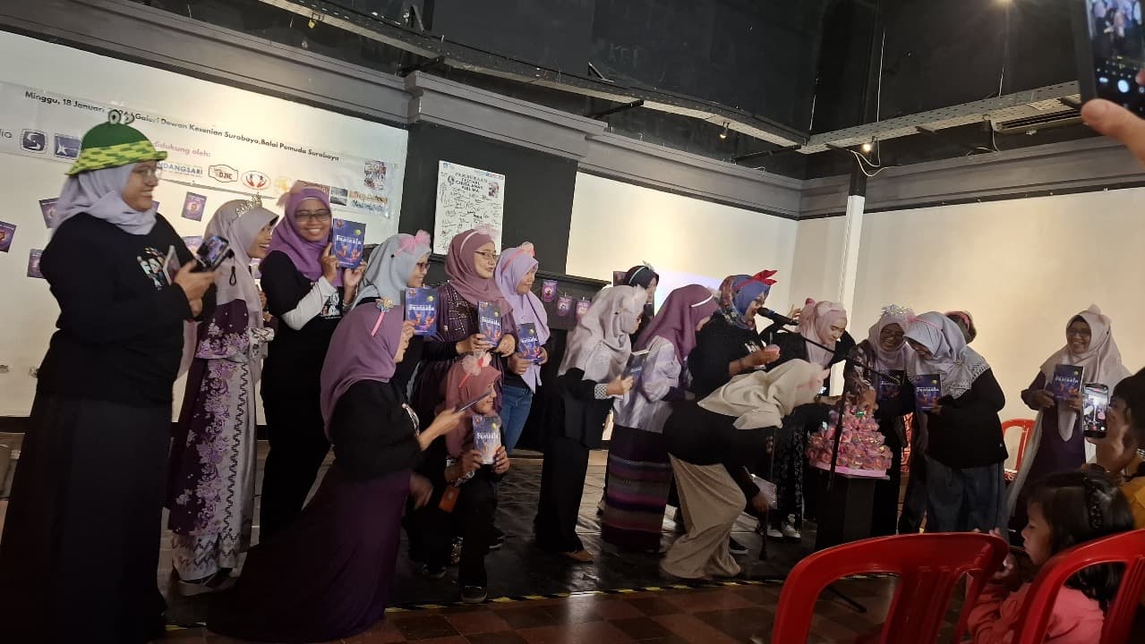 Rayakan Hari Jadi ke-5, Komunitas Perlima Luncurkan Buku Anak "Fantasia" Hasil Karya 41 Penulis