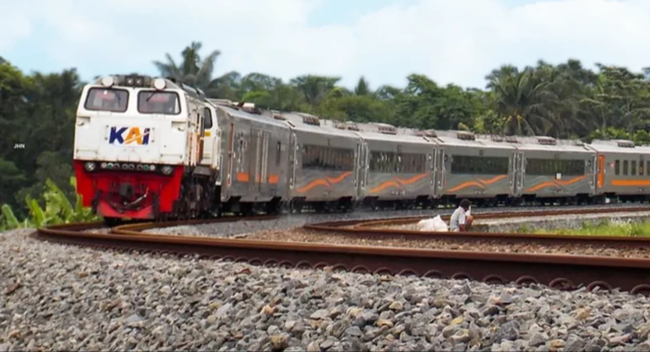 Banjir di Lintas Utara, KAI Daop 8 Surabaya Batalkan Keberangkatan 5 KA Jarak Jauh
