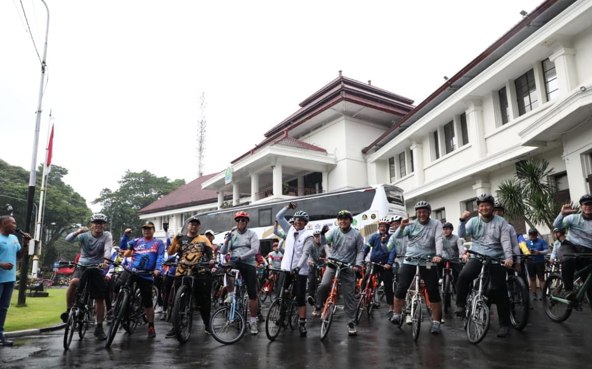 Gowes Peduli Sumatra: Langkah Peduli Ratusan Pesepeda Malang untuk Korban Bencana
