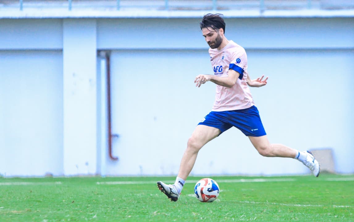 Jon Toral Sangat Bersemangat untuk Jalani Debut Bersama Persik