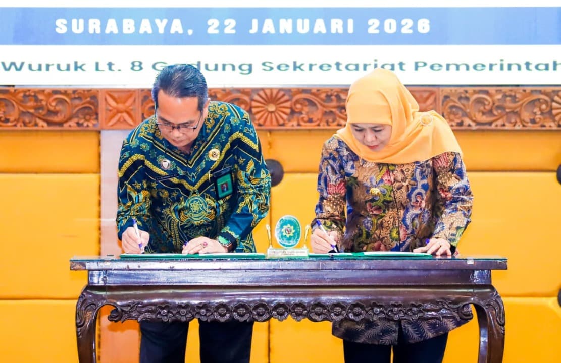 Gubernur Khofifah dan Ketua PTA Surabaya Tandatangani Nota Kesepakatan Hukum Ketahanan Keluarga