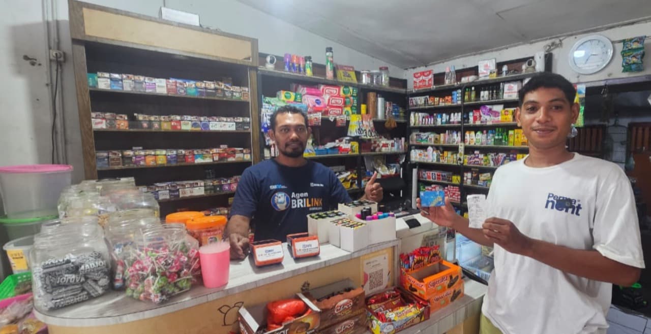 Buka 24 Jam, AgenBRILink Milik Kamaludin Permudah Akses Perbankan Masyarakat Pegunungan