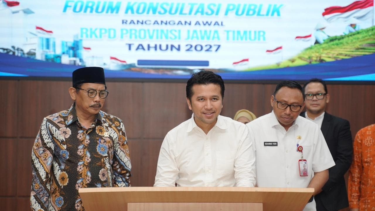 Forum Konsultasi Publik di Bappeda Jatim, Wagub Emil: Fiskal Jadi Tantangan Serius