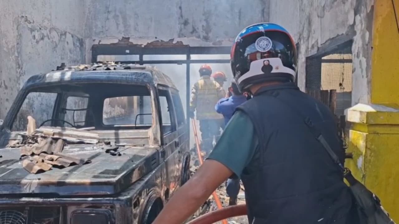 Mobil Ganti Oli Sebabkan Bengkel dan Rumah Terbakar