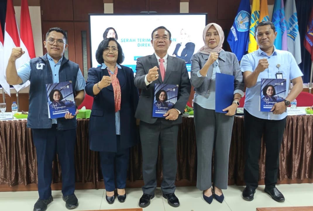 Rini Yayuk Priyati, S.E., M.Ec., Ph.D. Jabat Direktur UT Malang