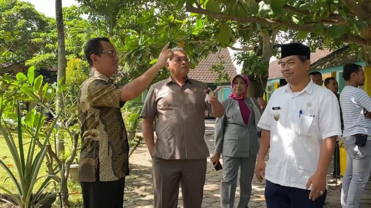 Pembangunan Gerai KDMP di Lahan SDN Tlogo 2 Ditolak, DPRD dan Dinas Pendidikan Turun Tangan