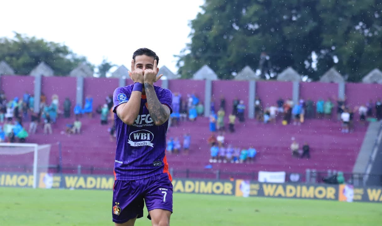 Komentar Ernesto Gomez Usai Cetak Gol Debut Bersama Persik dan Jadi Player of The Match