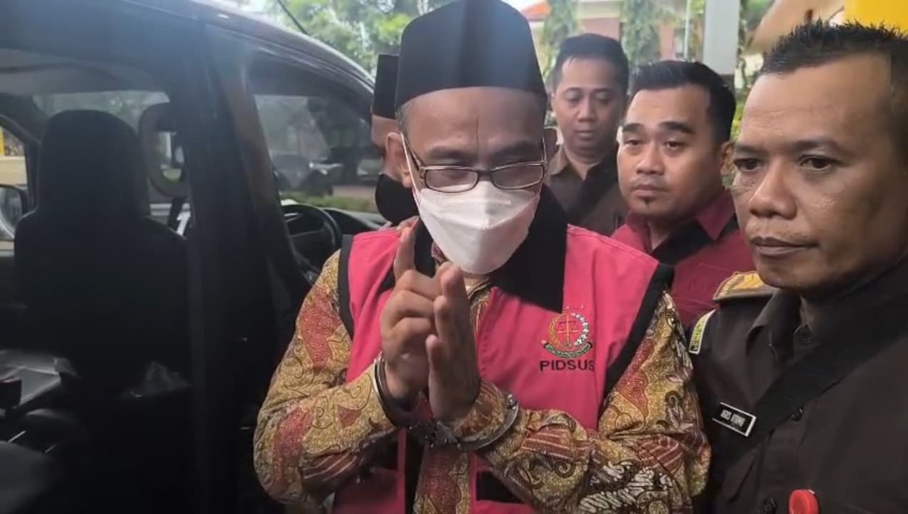 Tersangka Korupsi Dana Hibah Ponpes Gresik Sebut Penahanan sebagai Ujian dari Allah