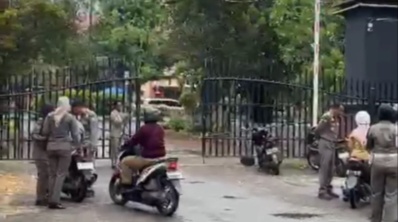 Puluhan ASN Pemkab Bangkalan Terjaring Razia Satpol PP