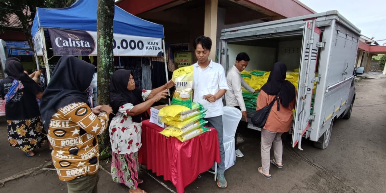 Bulog Kediri Bersama Pemerintah Daerah Menggelar Gerakan Pangan Murah Serentak Sambut HBKN 2026