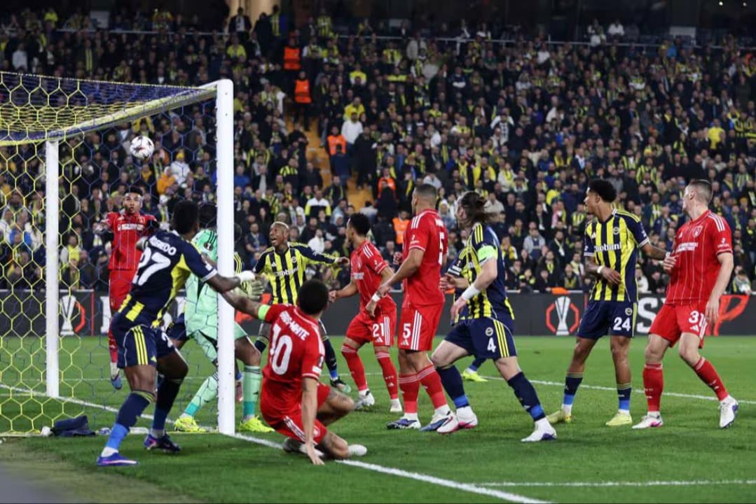 Hasil Liga Europa: Nottingham Forest Pesta Gol di Markas Fenerbahce, Stuttgart Permalukan Celtic
