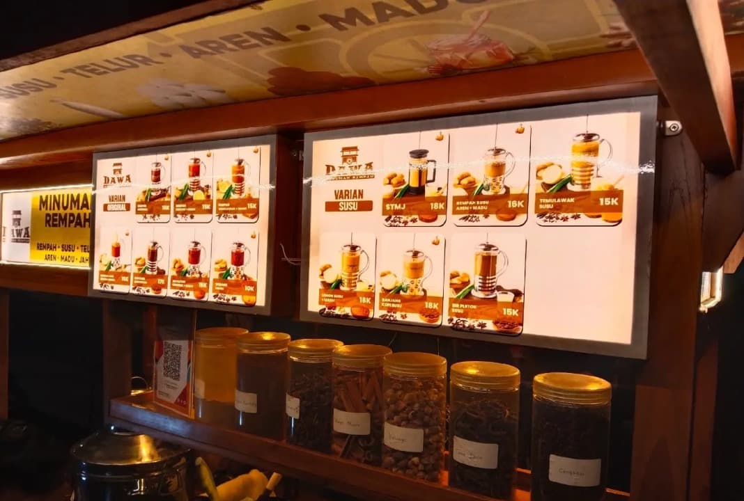 Gaya Hidup Sehat Ala Milenial, Menikmati Kehangatan DAWA Minuman Rempah di Surabaya Barat