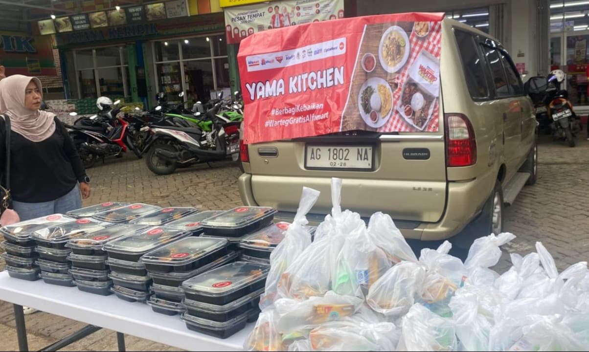 Warteg Gratis Ramadan Ala Alfamart