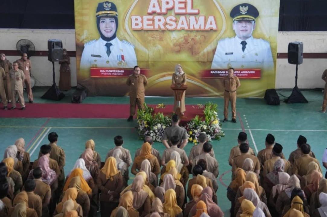 Satu Tahun Pimpin Mojokerto, Ning Ita-Cak Sandi Catat Indikator Positif