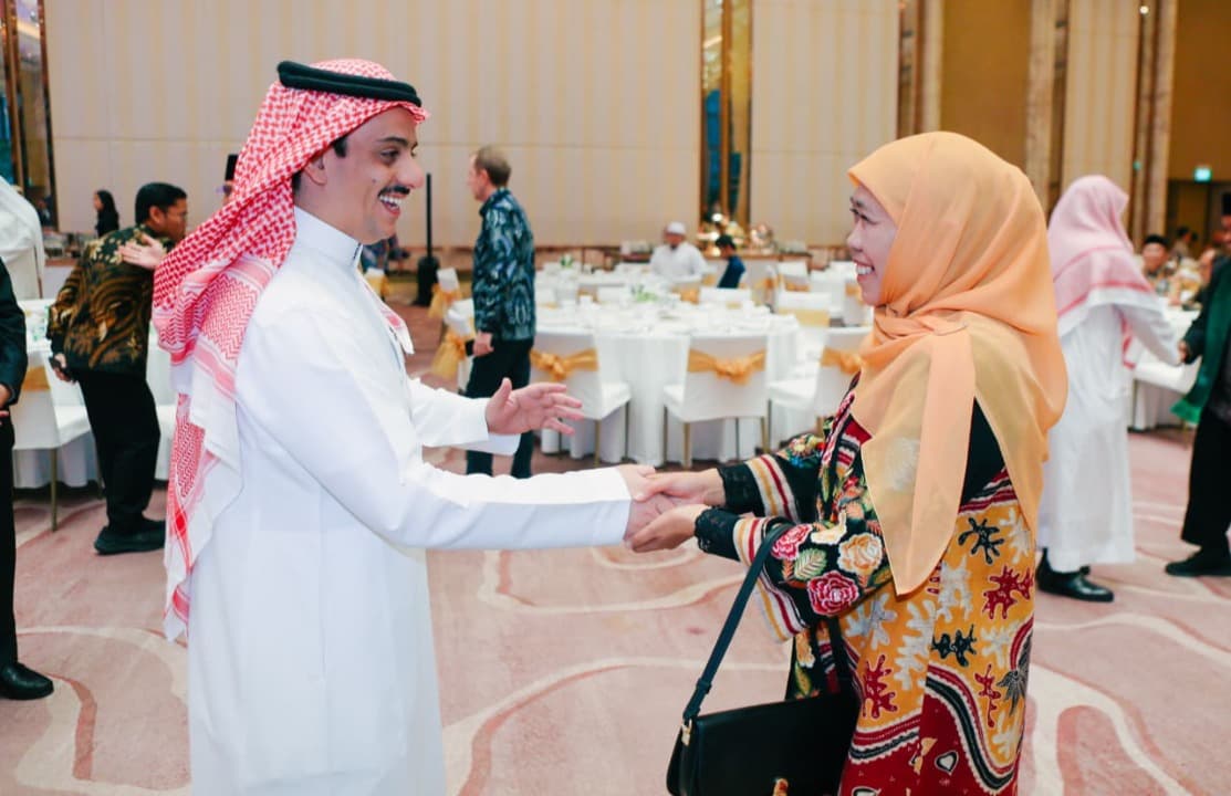 Tingkatkan Hubungan Bilateral, Gubernur Khofifah Hadiri Undangan Buka Puasa Kedubes Saudi Arabia