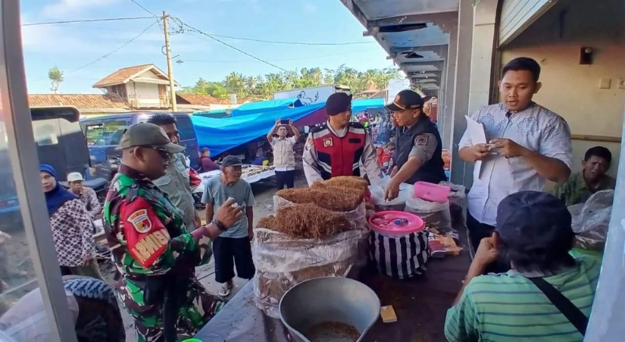 Satpol PP Pacitan Ingatkan Ancaman Pasal 50 dan 54 UU Cukai