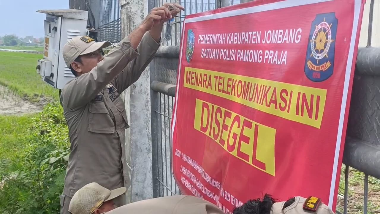 Pemkab Jombang Segel Ratusan Tower BTS Tanpa Sertifikat Laik Fungsi