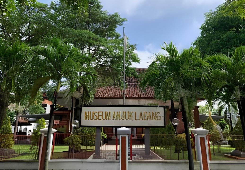 Menjelajahi Museum Anjuk Ladang: Destinasi Wisata Sejarah dan 'Lorong Waktu' di Nganjuk