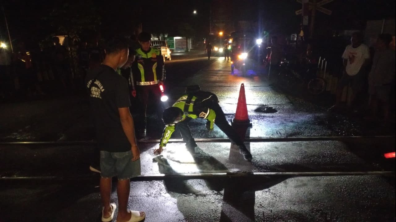 KA Blambangan Ekspres Tertemper Truk di Probolinggo, Masinis Alami Luka Berat