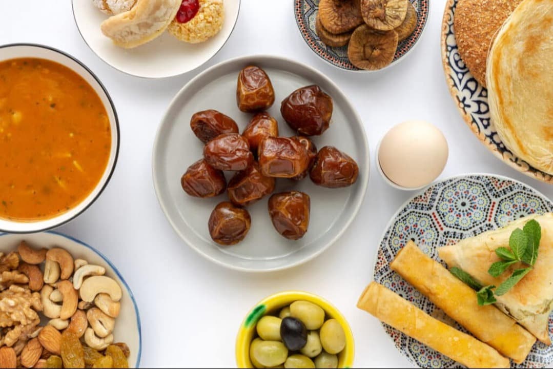 Puasa Malah Naik Berat Badan? Simak 5 Tips Diet Sehat dan Seimbang Selama Ramadan