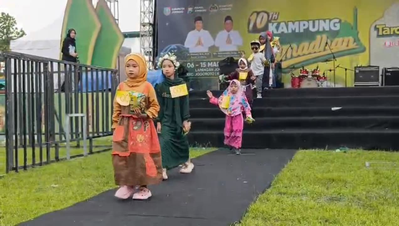 Fashion Show Anak dan Lomba Mewarnai Meriahkan Kampung Ramadhan Jombang