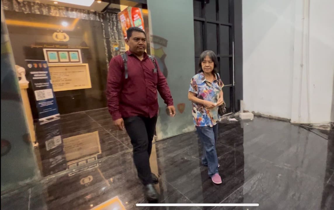 Pendeta Lansia Korban Mafia Tanah Diperiksa Penyidik Polrestabes Surabaya