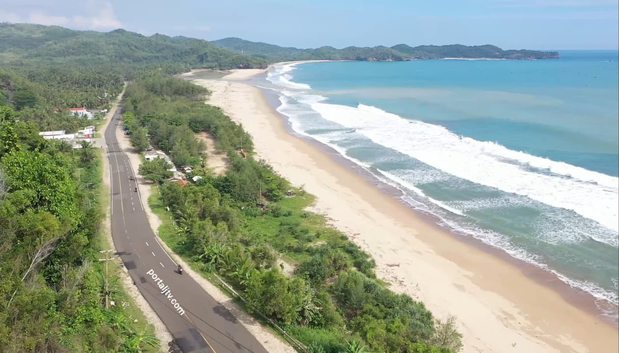 Jalur Lintas Selatan Pacitan Jadi Alternatif Mudik dengan Panorama Wisata Memikat