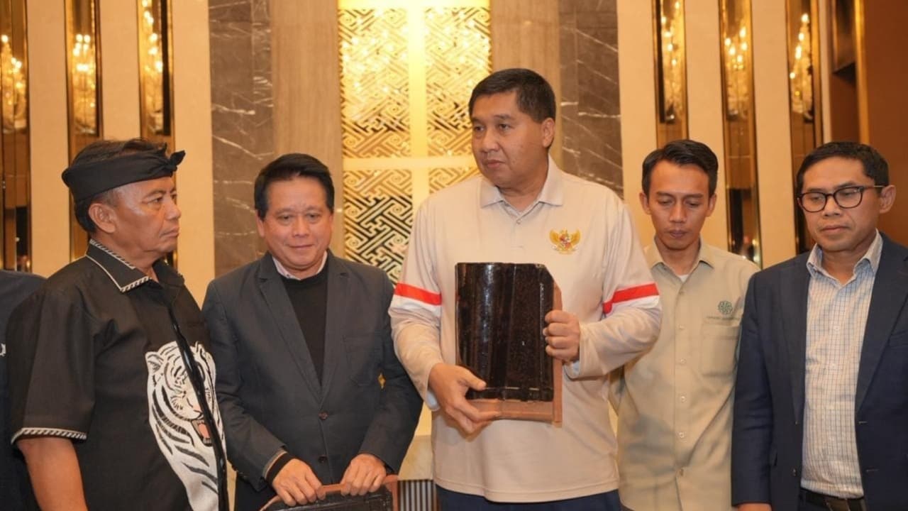 BRI Jadi Jembatan Modal dan Pasar bagi Pengrajin Genteng Majalengka