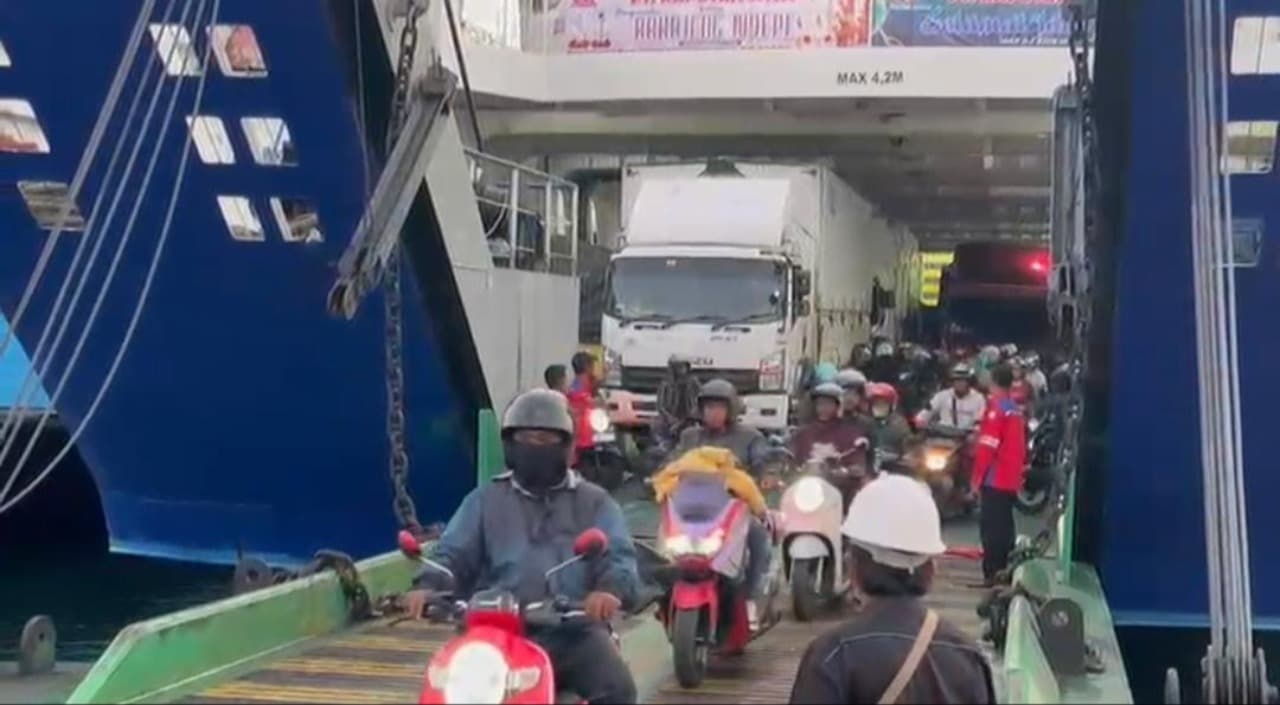 Selama Arus Mudik Lebaran, ASDP Rencana Tambah Kapal Besar di Lintasan Ketapang–Gilimanuk