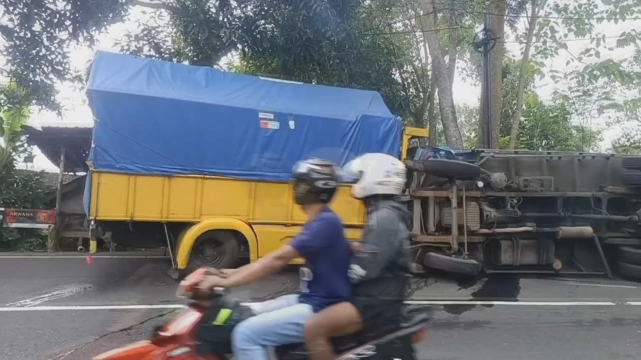 Kecelakaan Maut di Jalur Arak-Arak Makan Korban