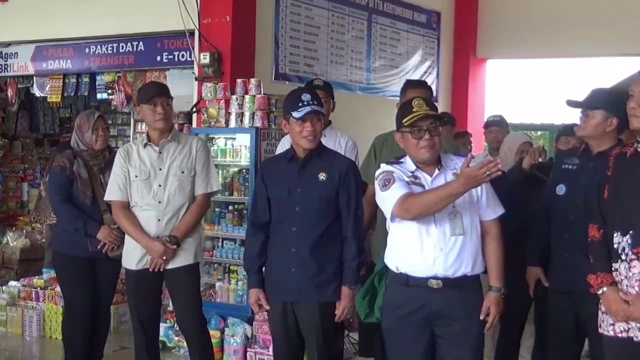 Menteri Lingkungan Hidup Sebut Ngawi Masih Kategori Kota Kotor, Pemda Diminta Perkuat Penanganan Sampah